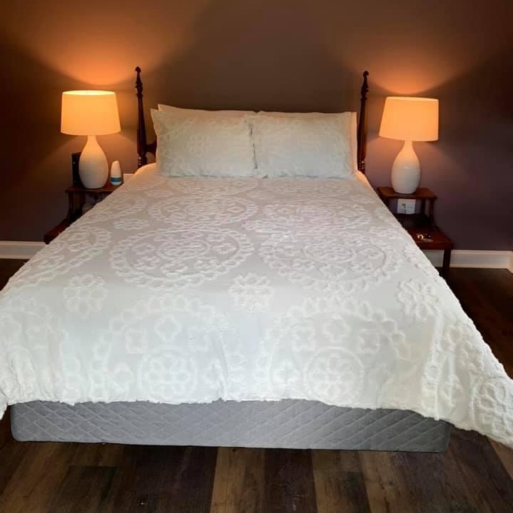 Queen Comforter